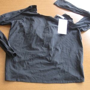 Fabletics pull over top; Black, Size L